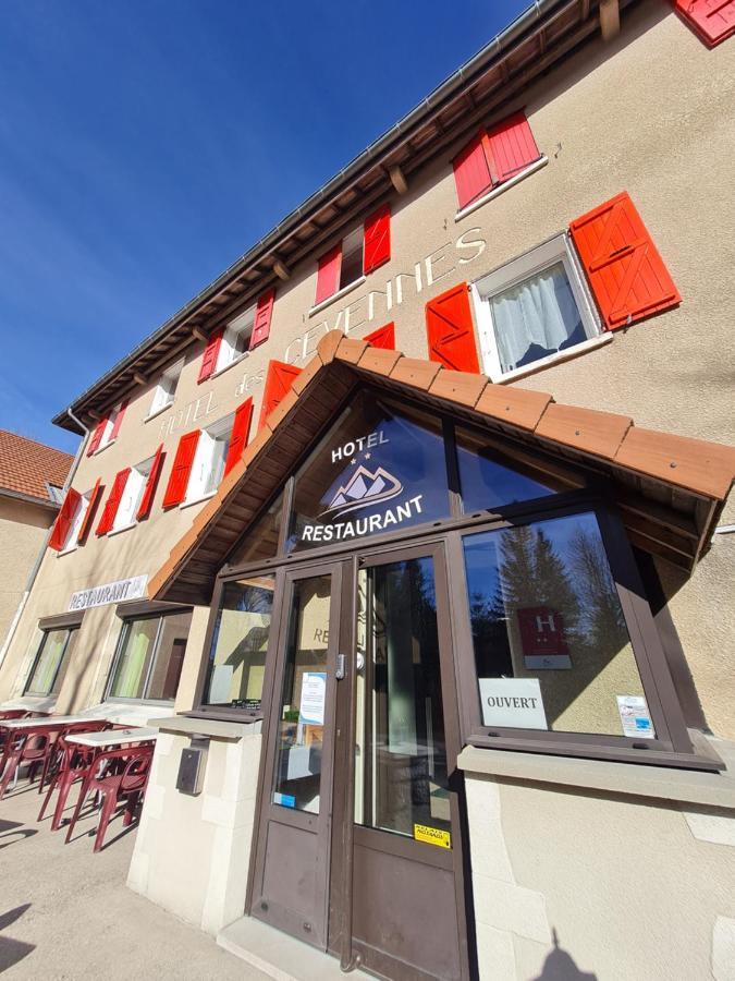 Hotel Des Cevennes Mezilhac Exteriör bild