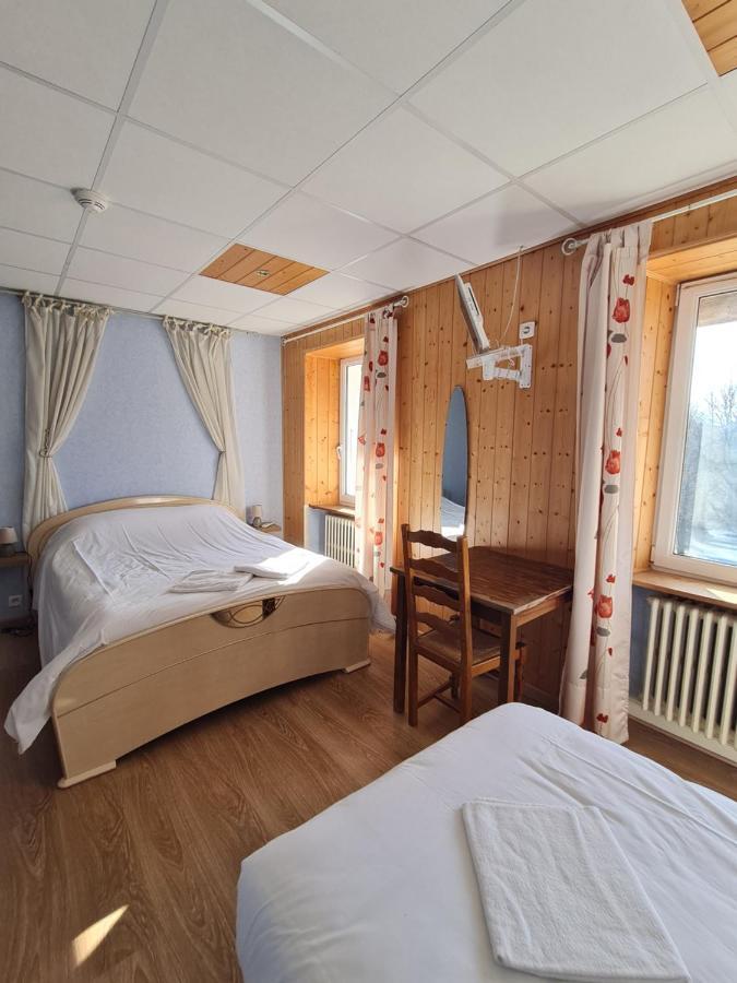 Hotel Des Cevennes Mezilhac Exteriör bild
