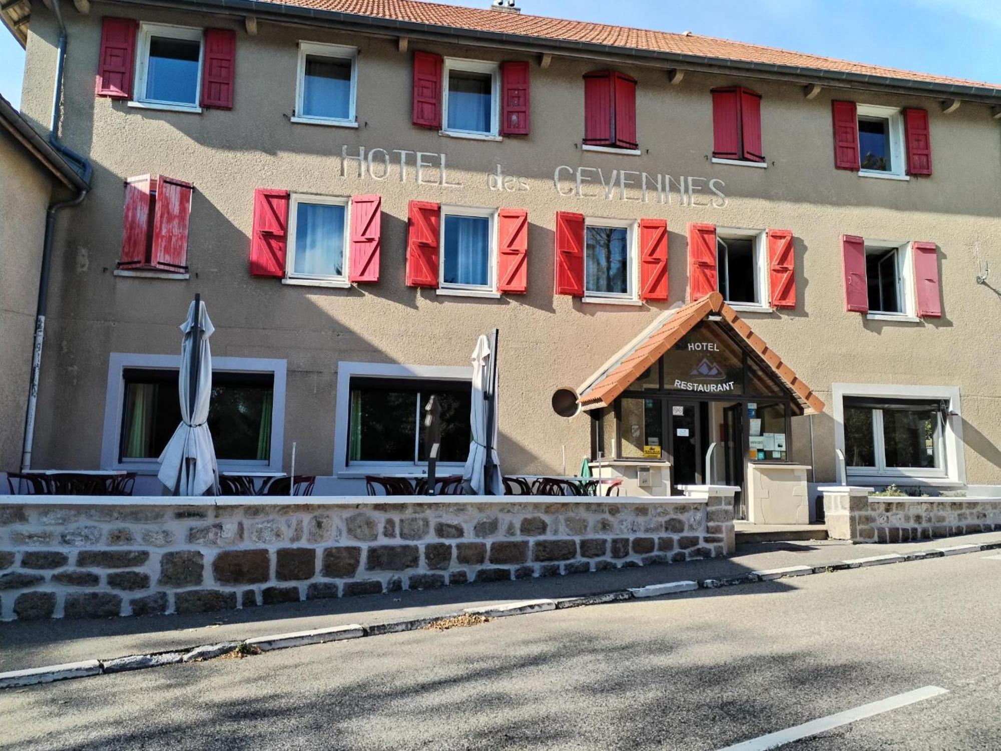 Hotel Des Cevennes Mezilhac Exteriör bild